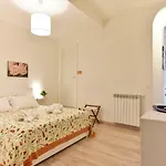 Apartment Bmga L Coliseum 1bdr For Couples Rom